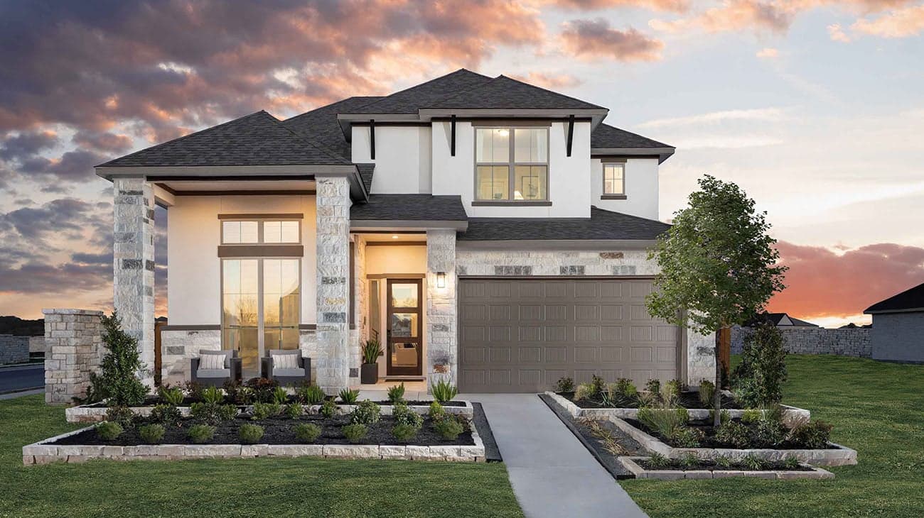 Front Exterior of Madeline Floorplan at 6 Creeks